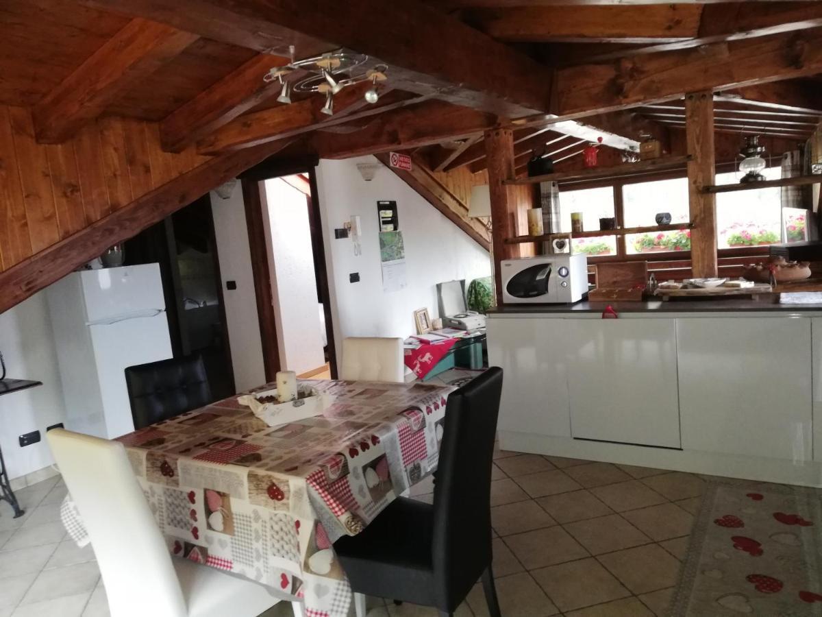 Mansarda Luminosa Apartment La Thuile Bagian luar foto